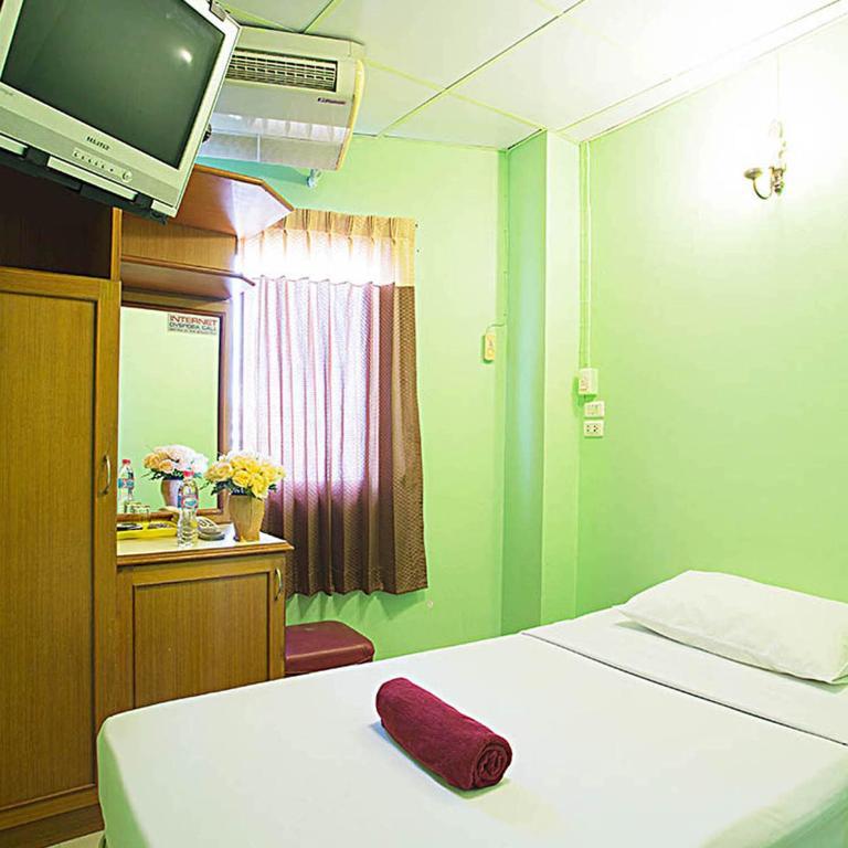 Four Sons Inn Μπανγκόκ Εξωτερικό φωτογραφία